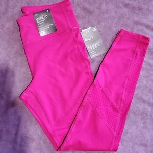 NWT GapFit Legging